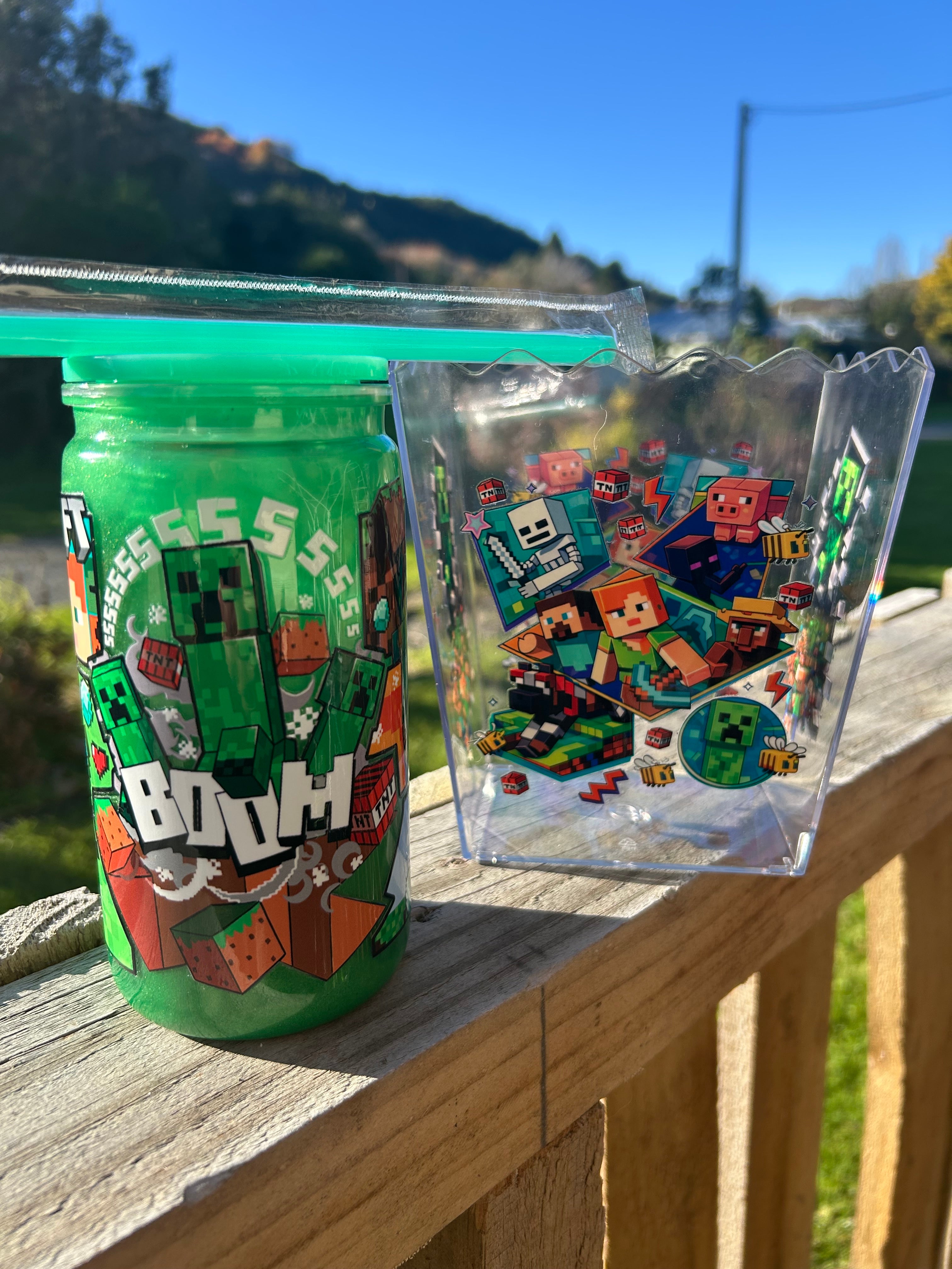 Minecraft Popcorn bin & tumbler set